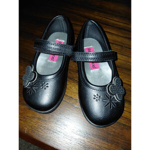 Toddler Girls Black Flats Classic Stylish Size 7